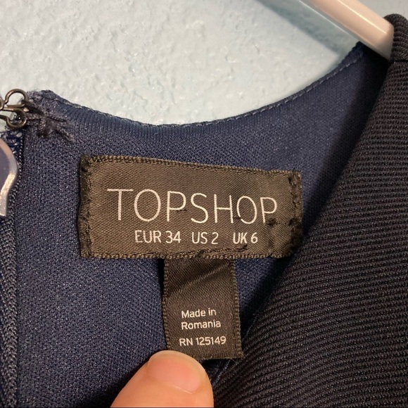 TopShop Sleeveless Dress Cutout Waist Fit&Flare Mini dress - Navy - US 2 - Picture 3 of 11